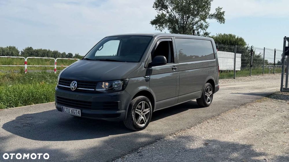 Volkswagen Transporter - 4