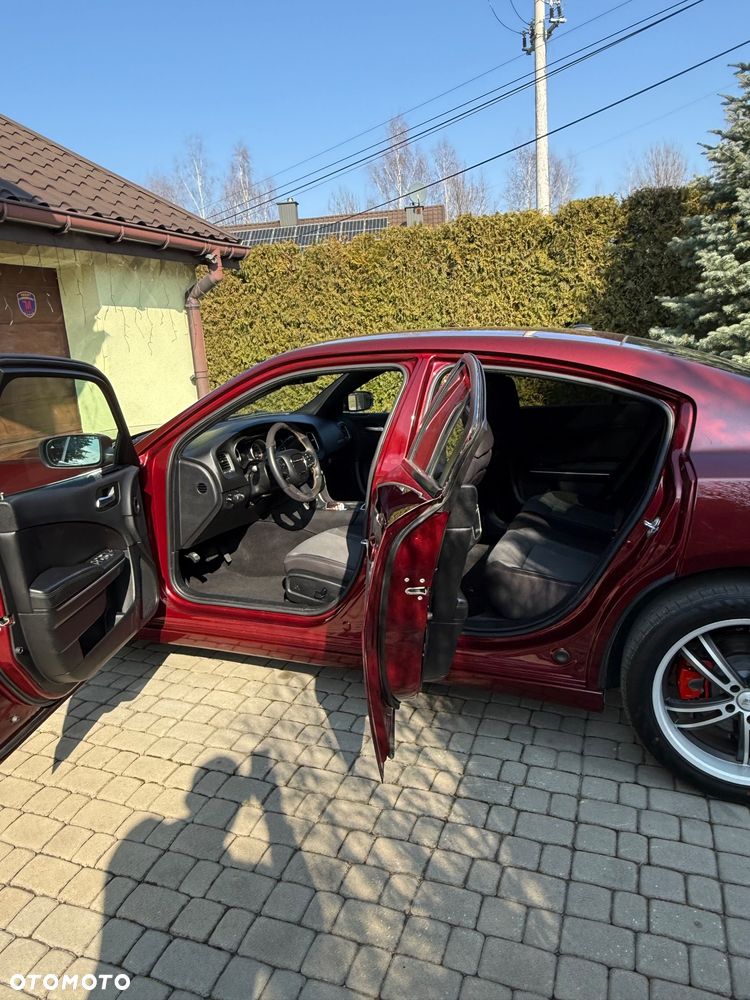 Dodge Charger 5.7 R/T - 14