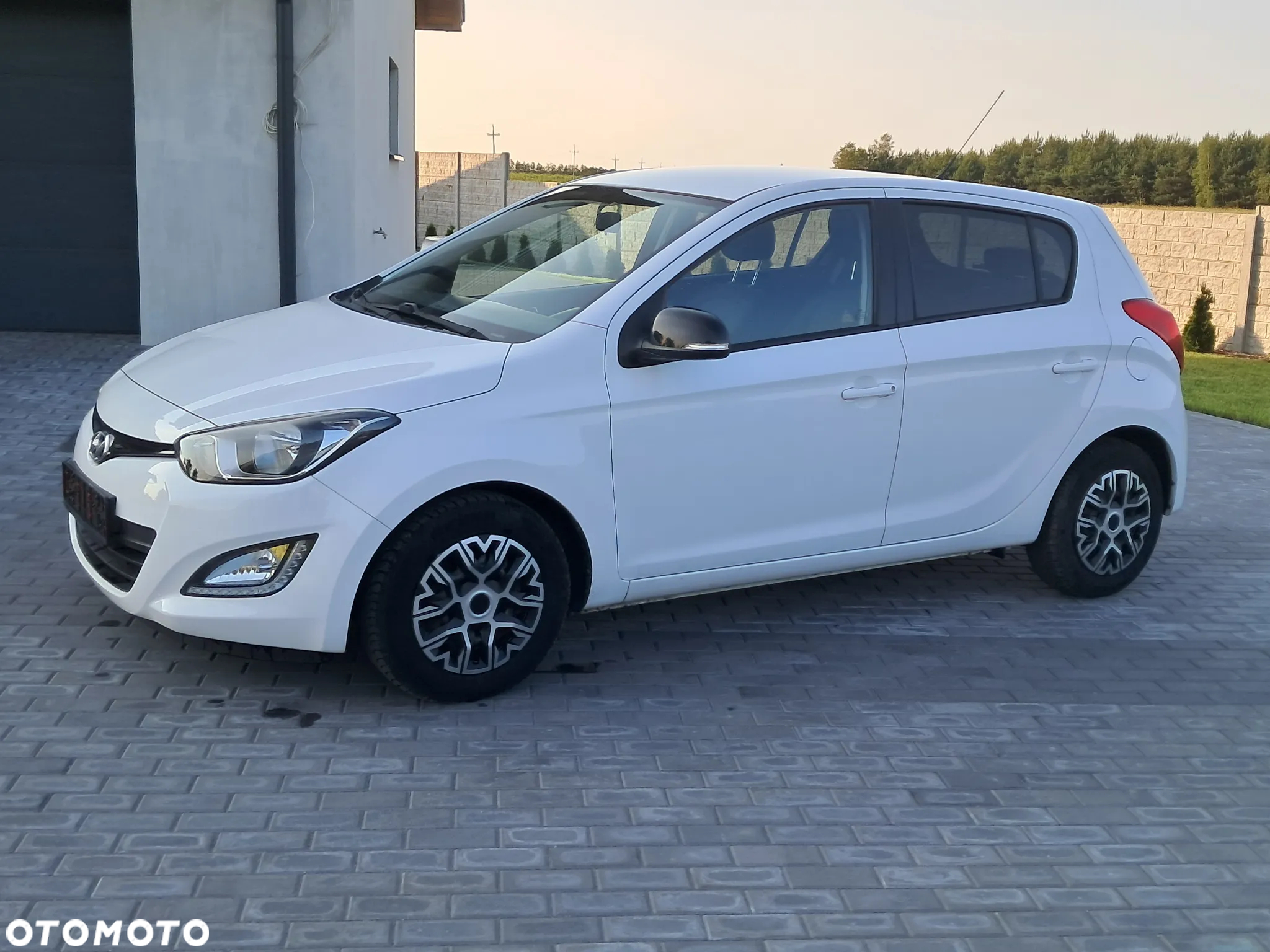 Hyundai i20 1.2 GO - 14