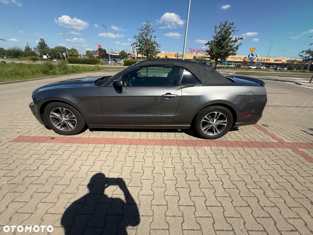 Ford Mustang 3.7 V6 - 12