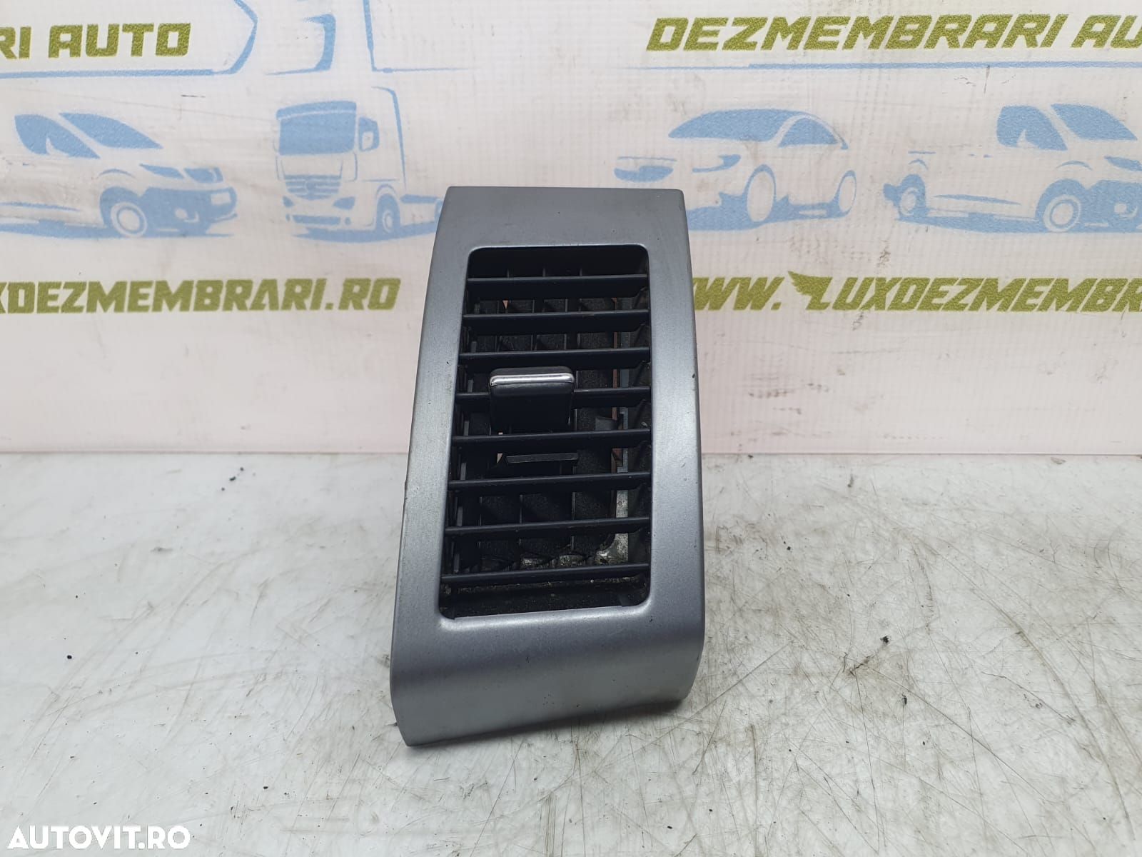 Grila aer ventilatie dreapta gn711-14010 Mitsubishi Outlander 2 [face - 1