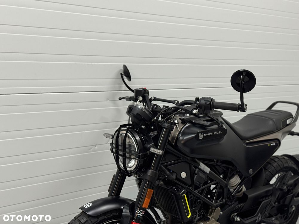 Husqvarna Svartpilen - 18