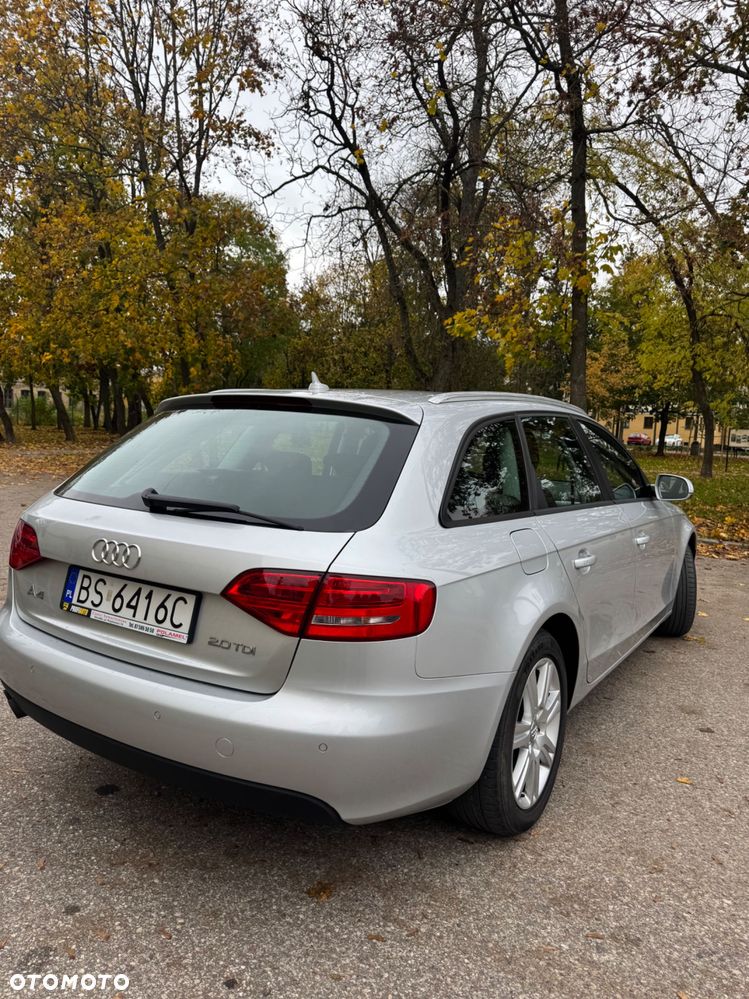 Audi A4 Avant - 6