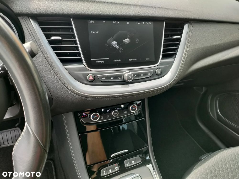 Opel Grandland X Plug-in-Hybrid 1.6 DI Start/Stop Ultimate - 17