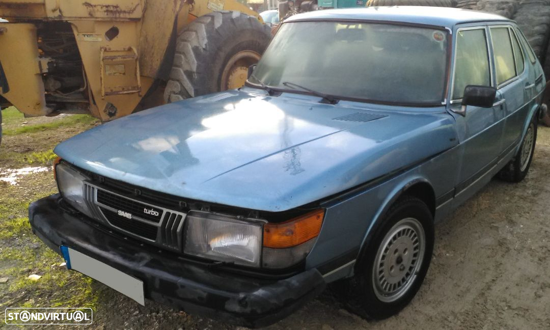 Saab 900 turbo GLS de 1982 para peças - 4