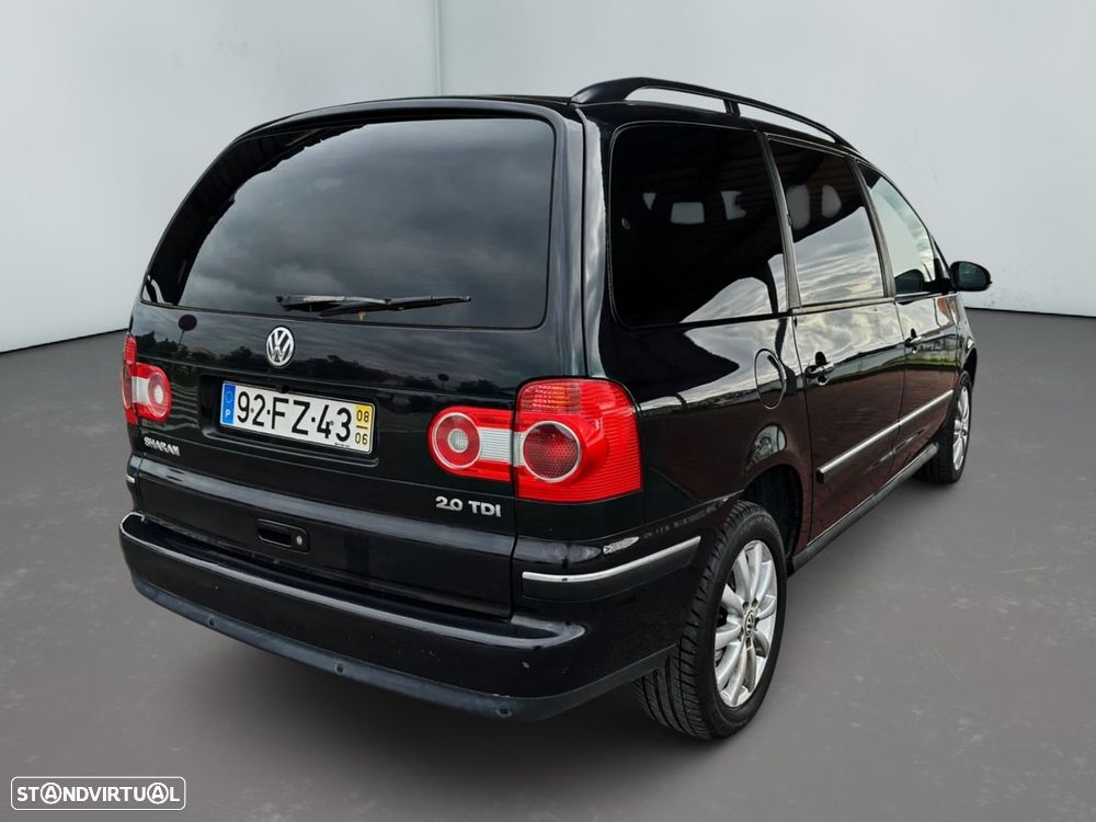 VW Sharan 2.0 TDI Confortline - 3