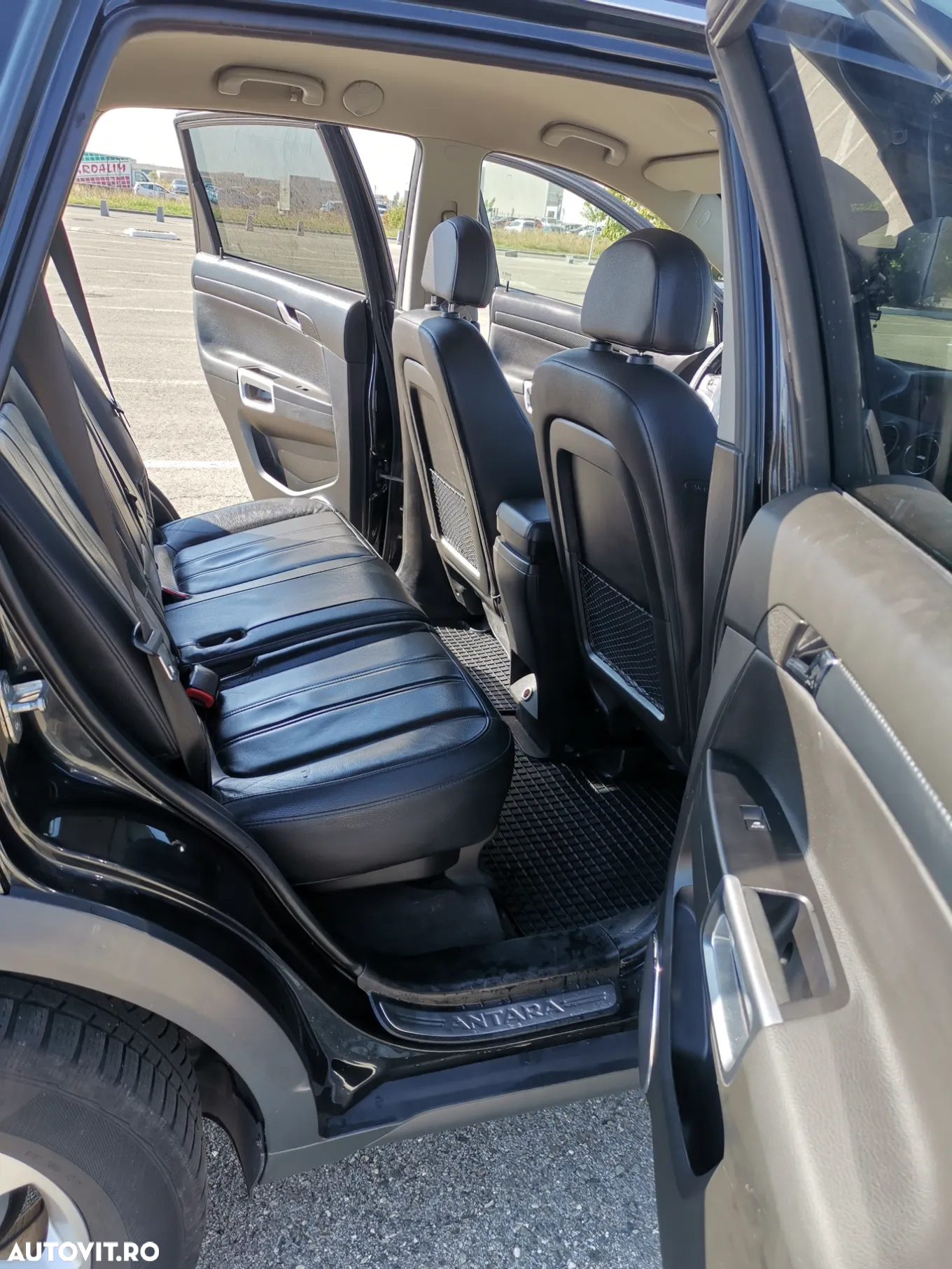 Opel Antara 2.2 CDTI 4x4 Aut. Cosmo - 4