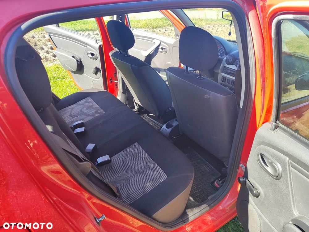 Dacia Sandero 1.4 MPI - 12