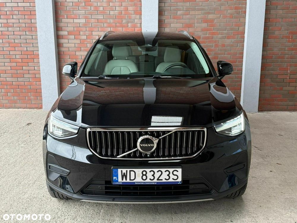 Volvo XC 40 B4 AWD Plus Bright - 2