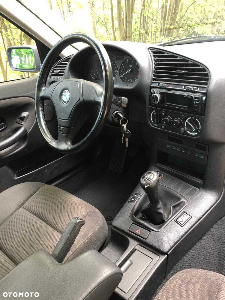 BMW Seria 3 - 3
