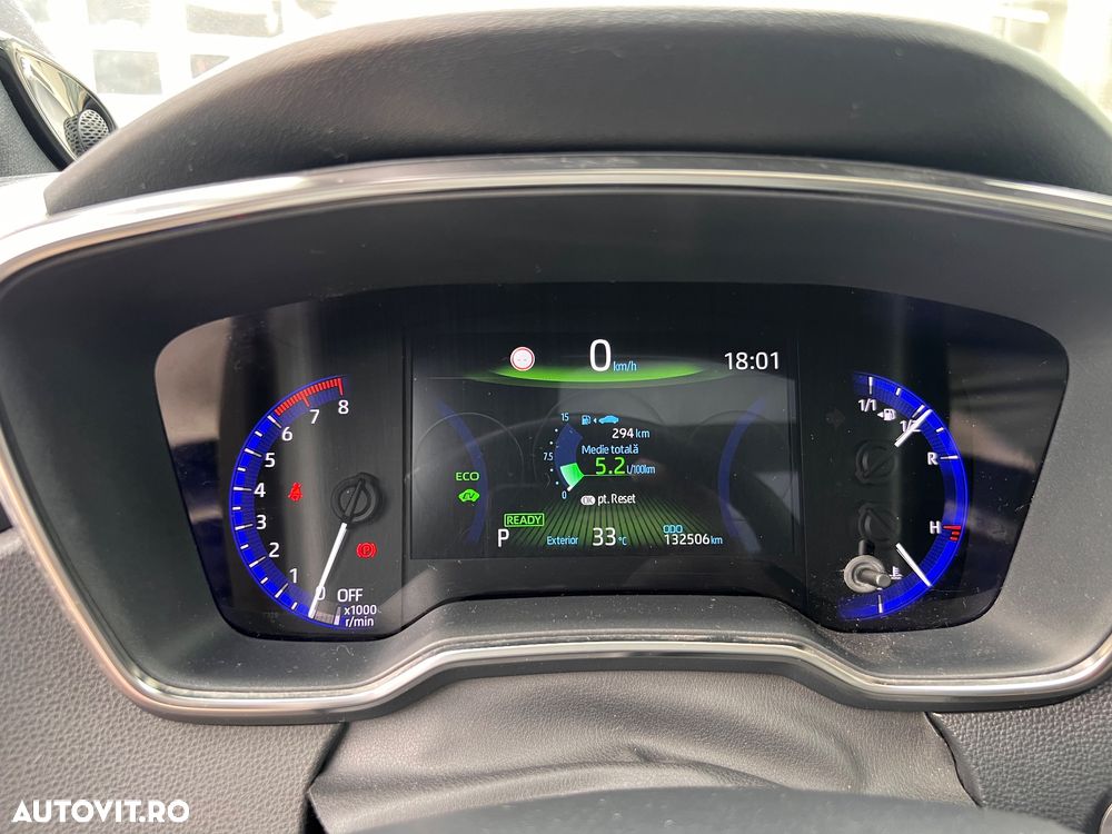 Toyota Corolla 2.0 HSD Exclusive Plus GR Sport Bi-Tone - 21