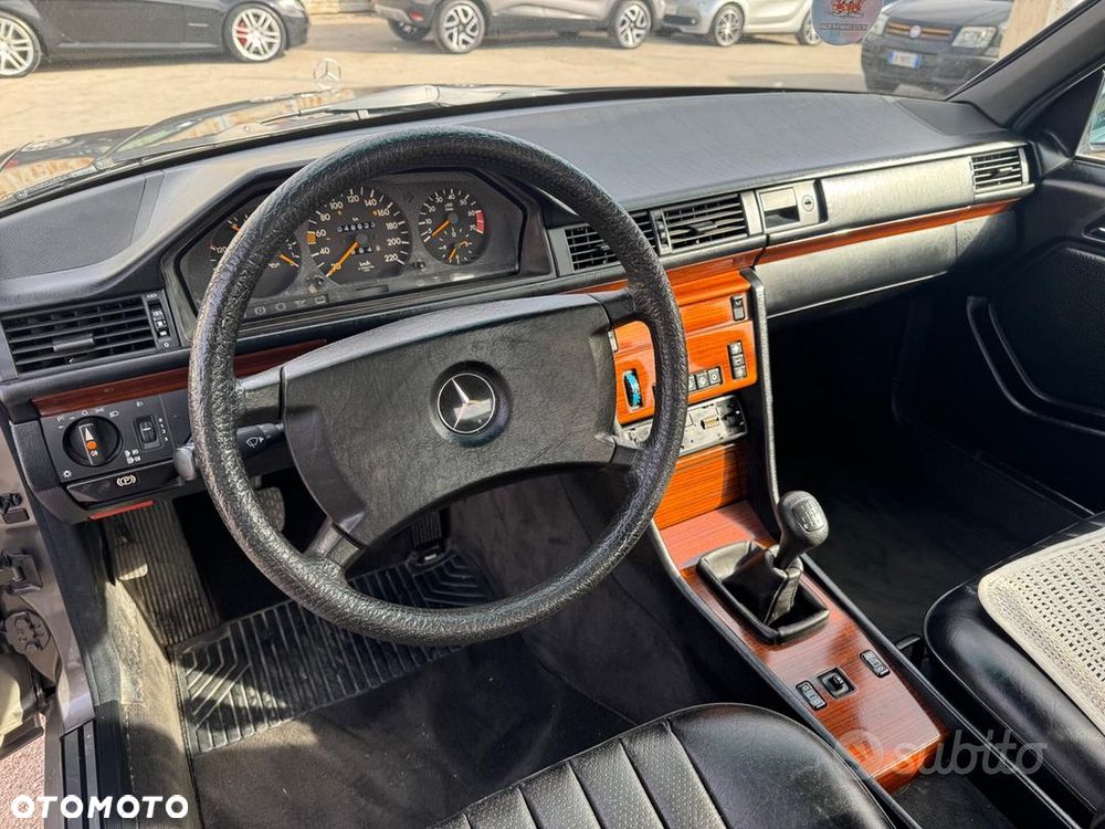 Mercedes-Benz W124 (1984-1993) - 7