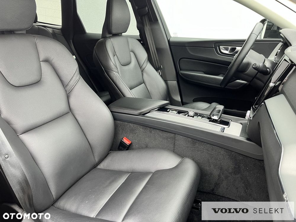 Volvo XC 60 - 28