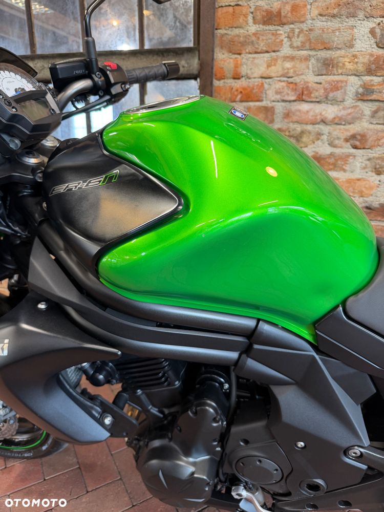 Kawasaki ER - 10