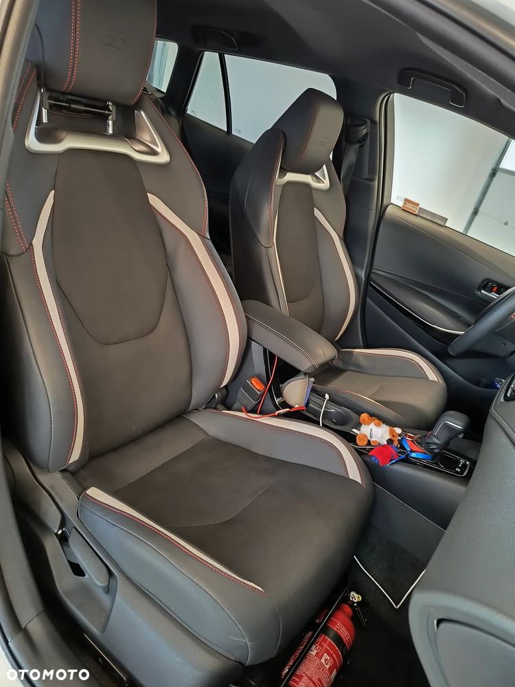 Toyota Corolla 1.8 Hybrid GR Sport - 15