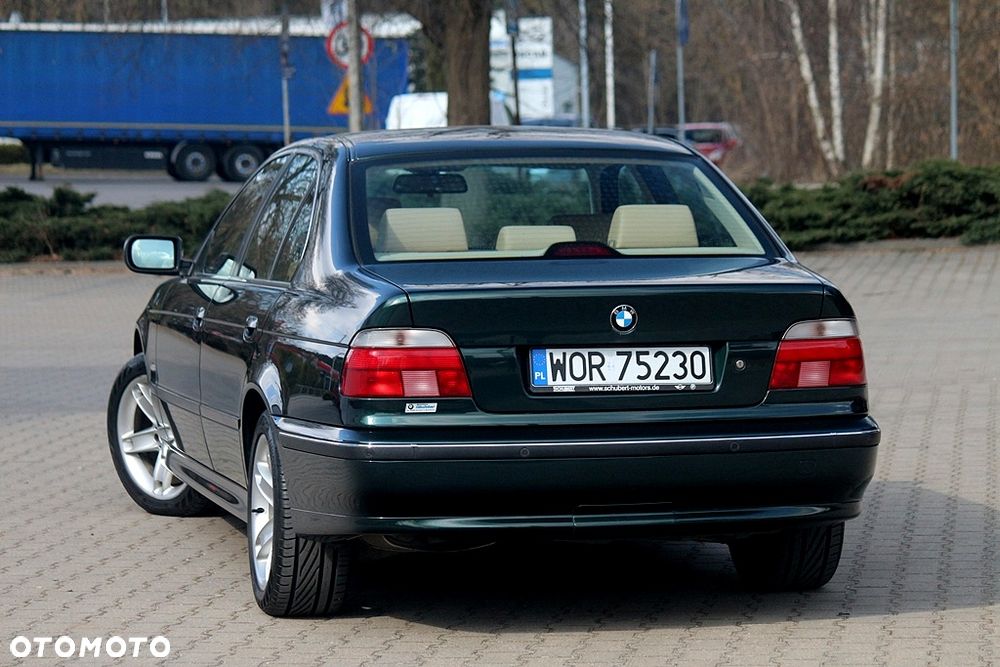 BMW Seria 5 - 8