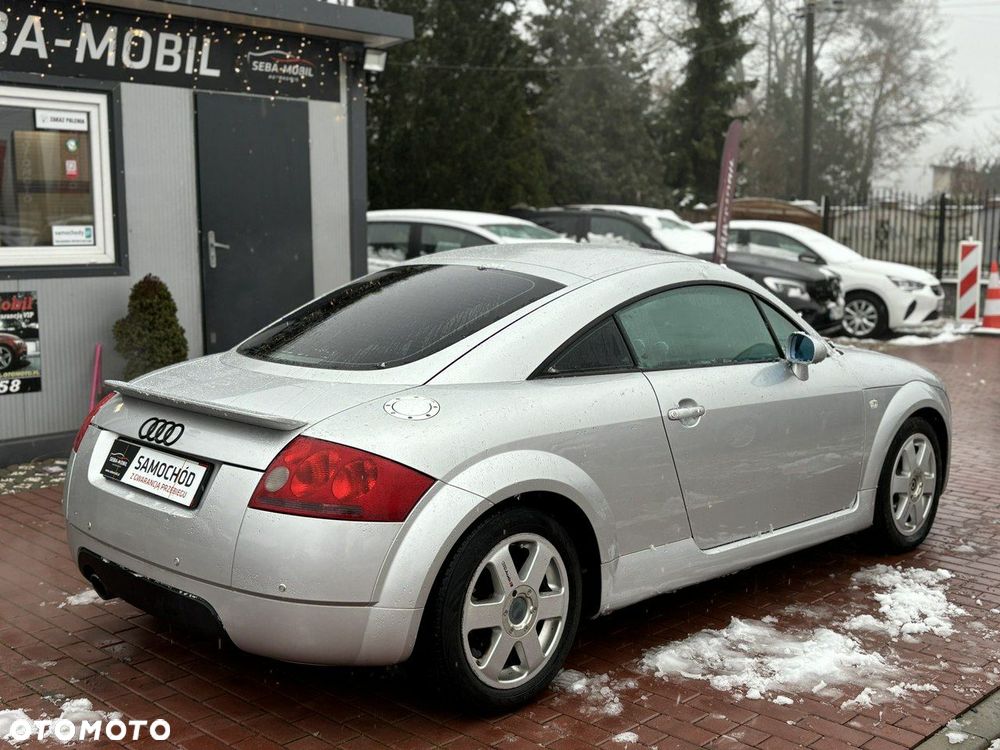 Audi TT Coupé - 7