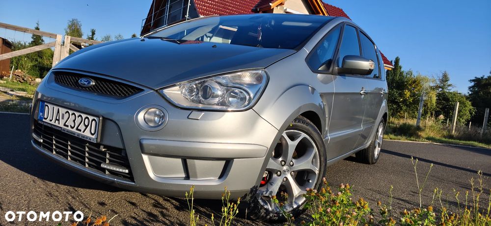 Ford S-Max 2.0 TDCi DPF Titanium - 2