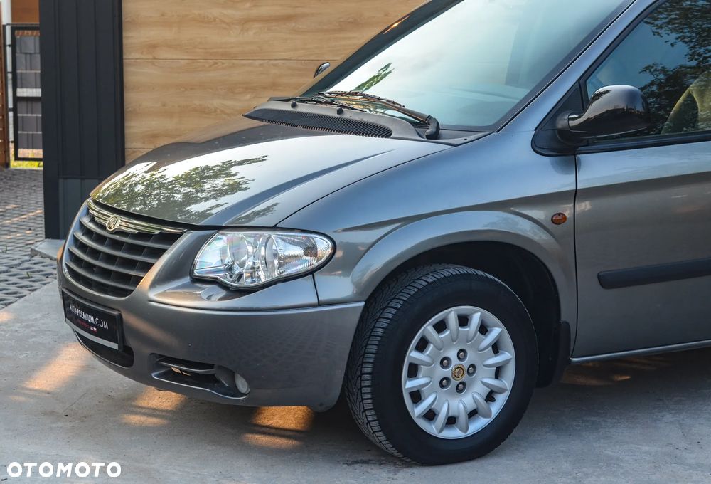 Chrysler Grand Voyager 2.8 CRD SE S&G - 8