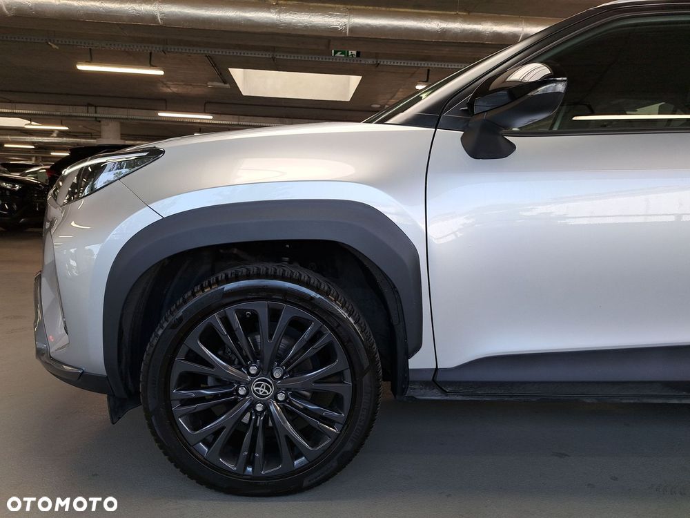 Toyota Yaris Cross Hybrid 1.5 Adventure 4x4 - 34