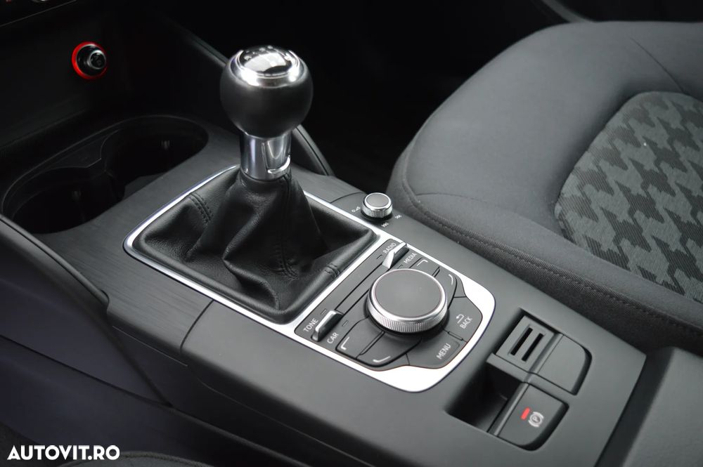 Audi A3 1.4 TFSI ack Ambition - 29