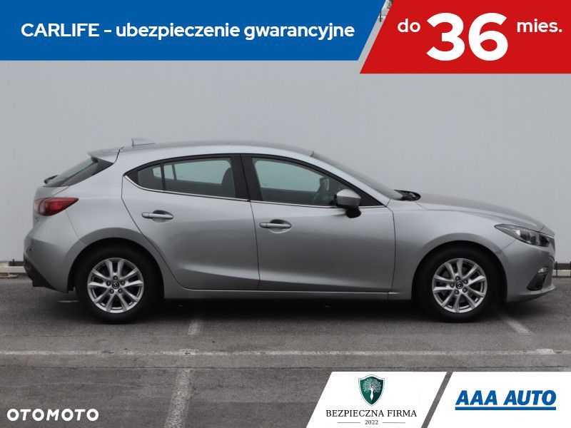 Mazda 3 - 8