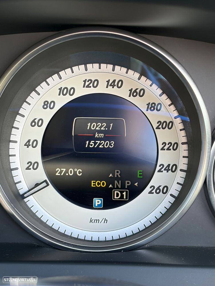 Mercedes-Benz E 220 - 9