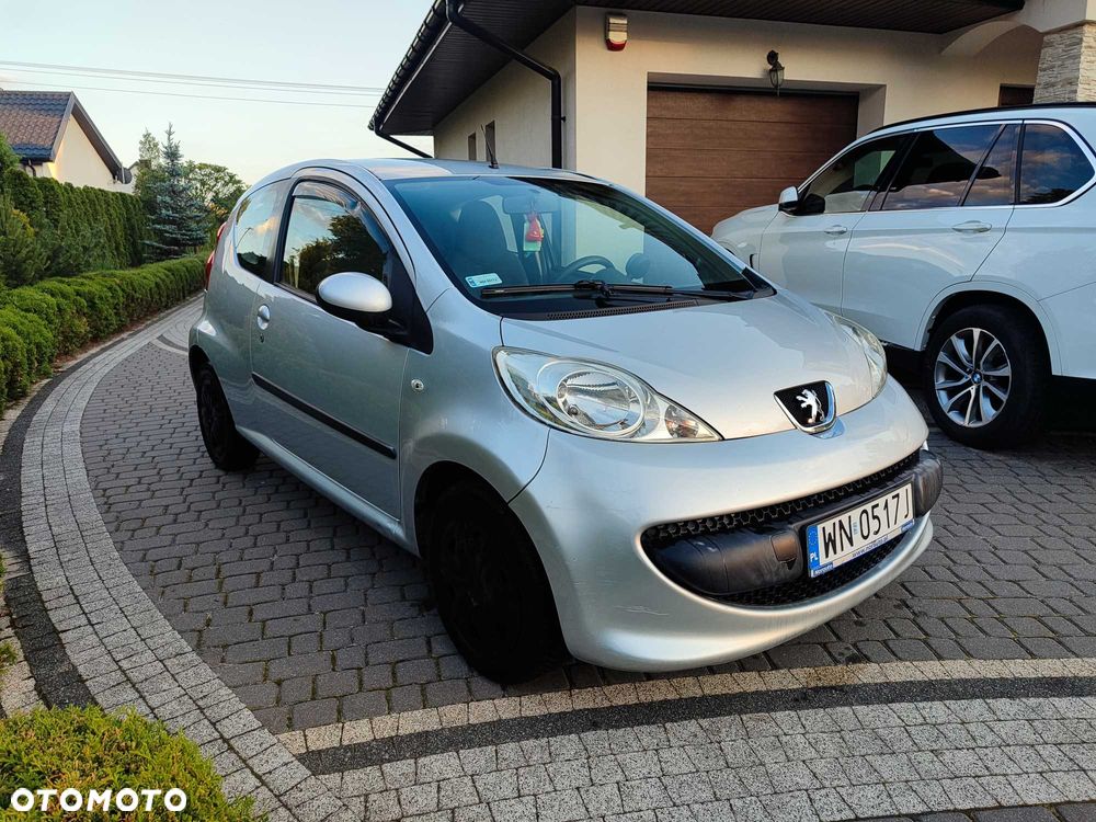 Peugeot 107 - 1