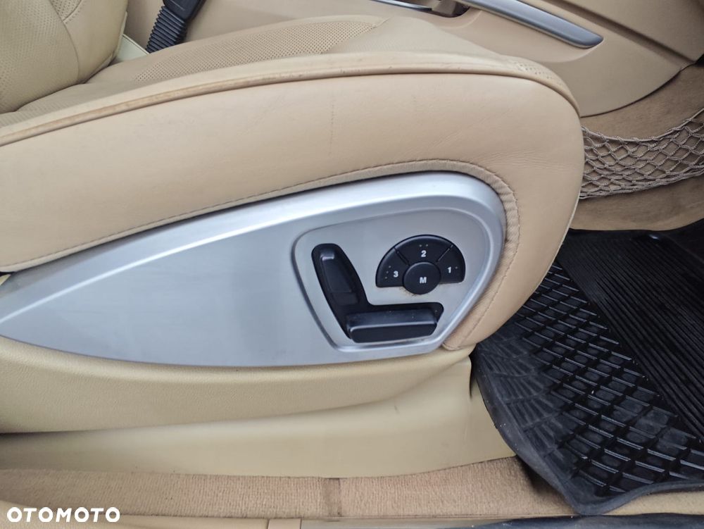 Mercedes-Benz GL 500 4Matic 7G-TRONIC - 12