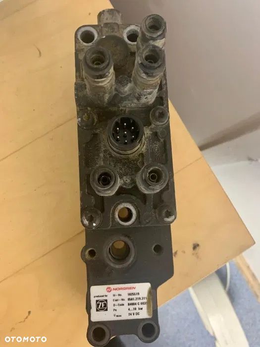 Zawór wybieraka MAN TGA TGX TGL Norgern ZF oryginał CZĘŚCI TIR - 2