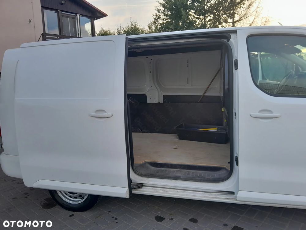 Opel Vivaro furgon - 28