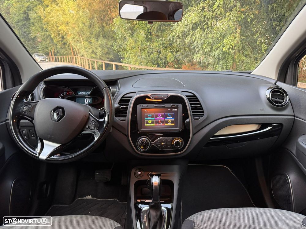 Renault Captur 1.2 TCe Exclusive EDC - 12