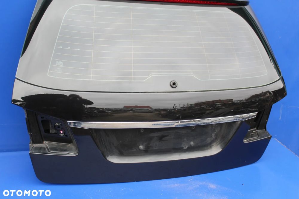 Klapa tył tylna z szybą kombi OE Mercedes W212 Lift kolor C197 2014r - 3