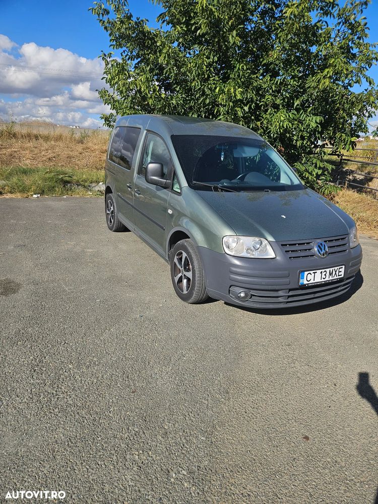 Volkswagen Caddy ver-1-9-life-7--si- - 2