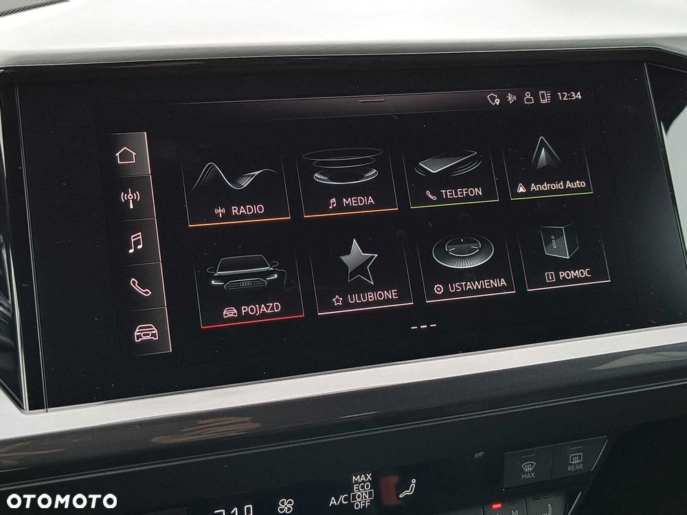 Audi Q4 e-tron - 24