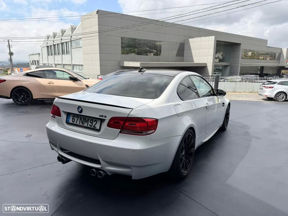 BMW M3 Auto - 4