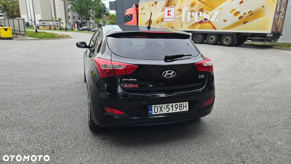 Hyundai i30 1.4 Premium - 18