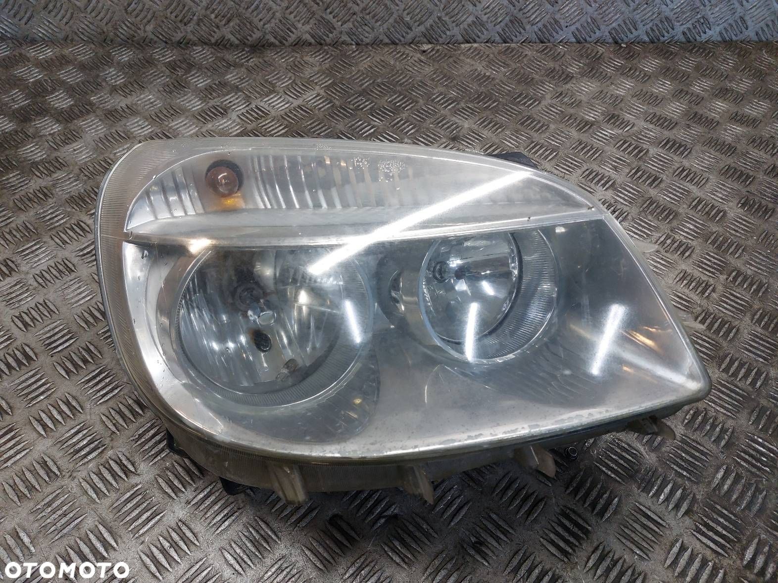 LAMPA PRAWY PRZÓD FIAT DOBLO I LIFT EU EUROPA - 1