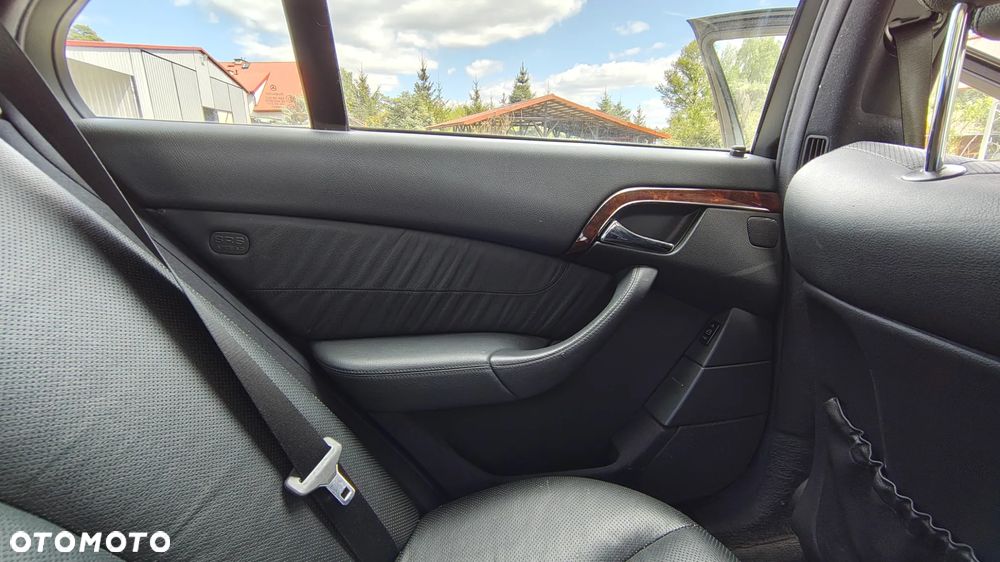 Mercedes-Benz Klasa S - 30