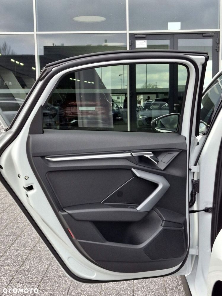 Audi A3 Limousine - 18