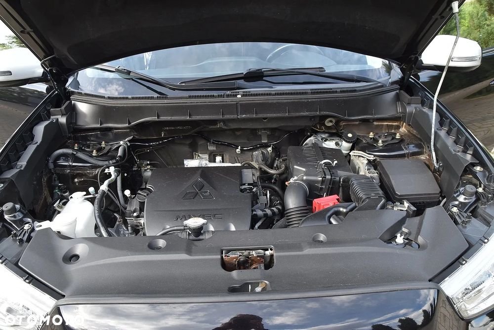 Mitsubishi ASX - 10