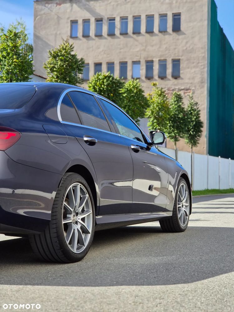 Mercedes-Benz Klasa E 200 9G-TRONIC - 33