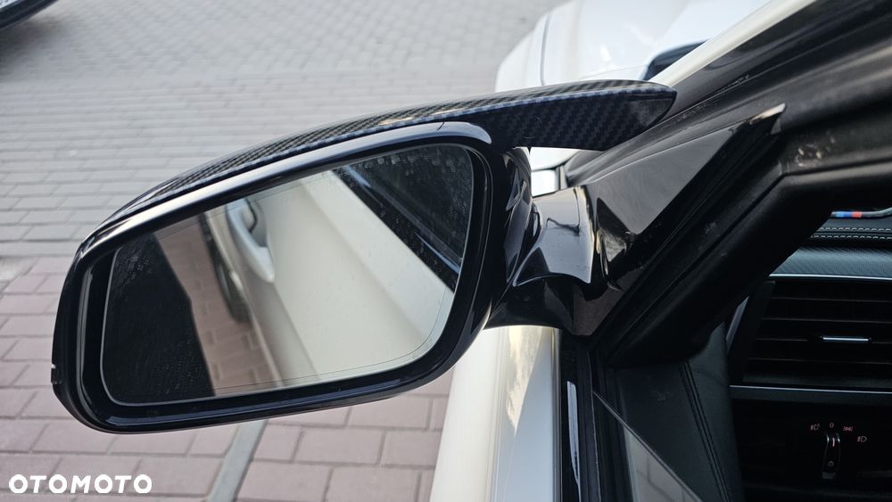 BMW Seria 3 340i xDrive Edition M Sport Shadow - 14