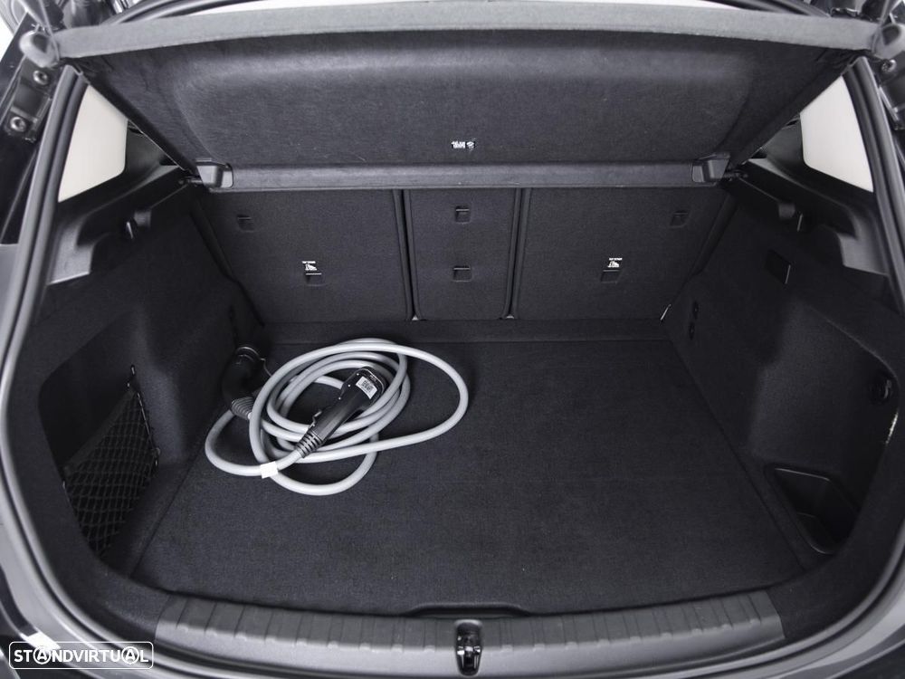 BMW 225xe Active Tourer e xDrive - 8