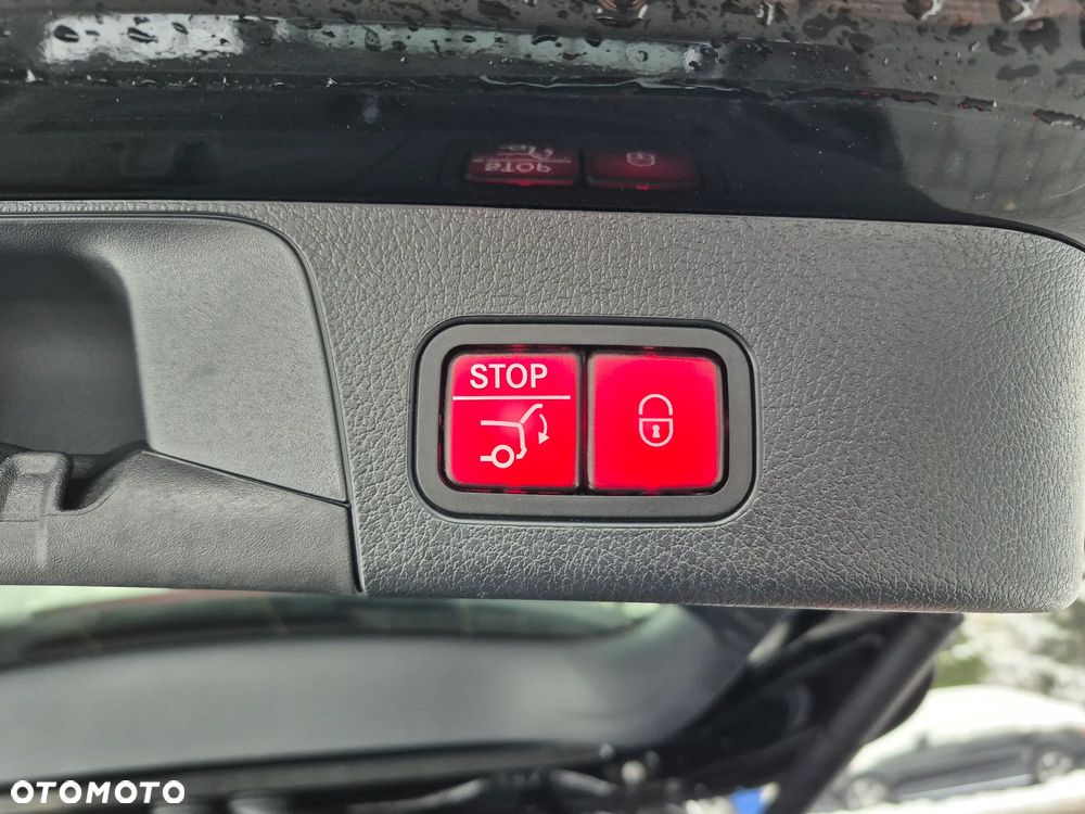 Mercedes-Benz GLB 200 AMG Line 7G-DCT - 30