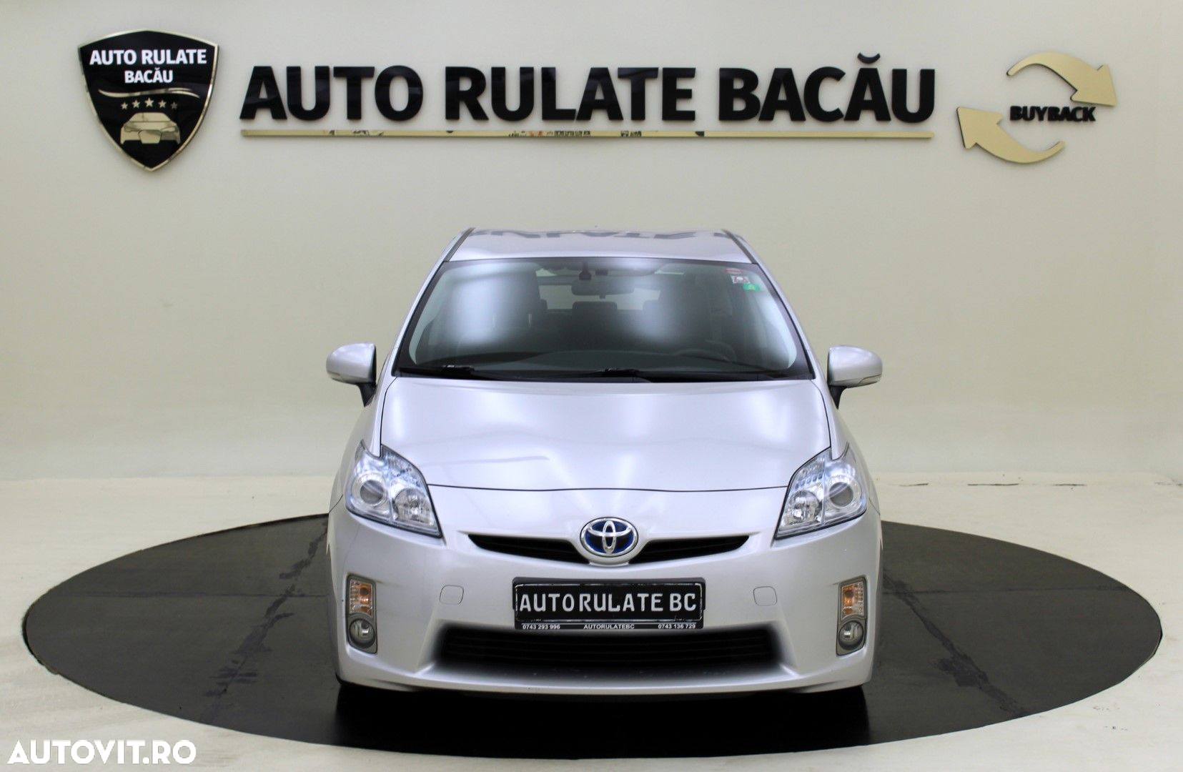 Toyota Prius - 10