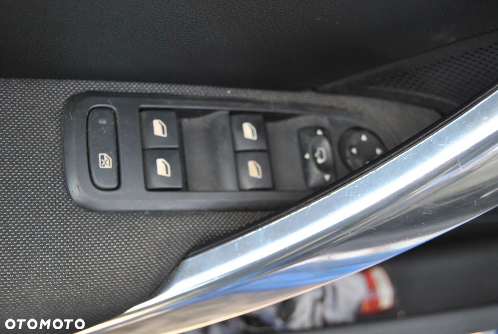 Peugeot 308 - 19