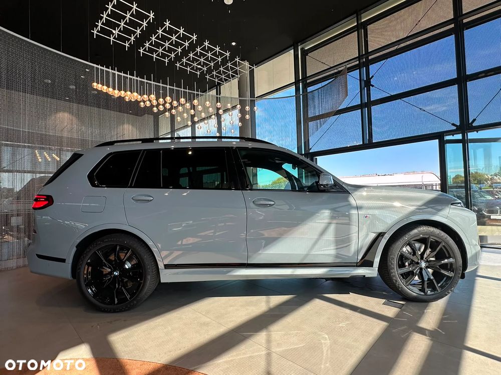 BMW X7 xDrive40d mHEV M Sport Edition sport - 8