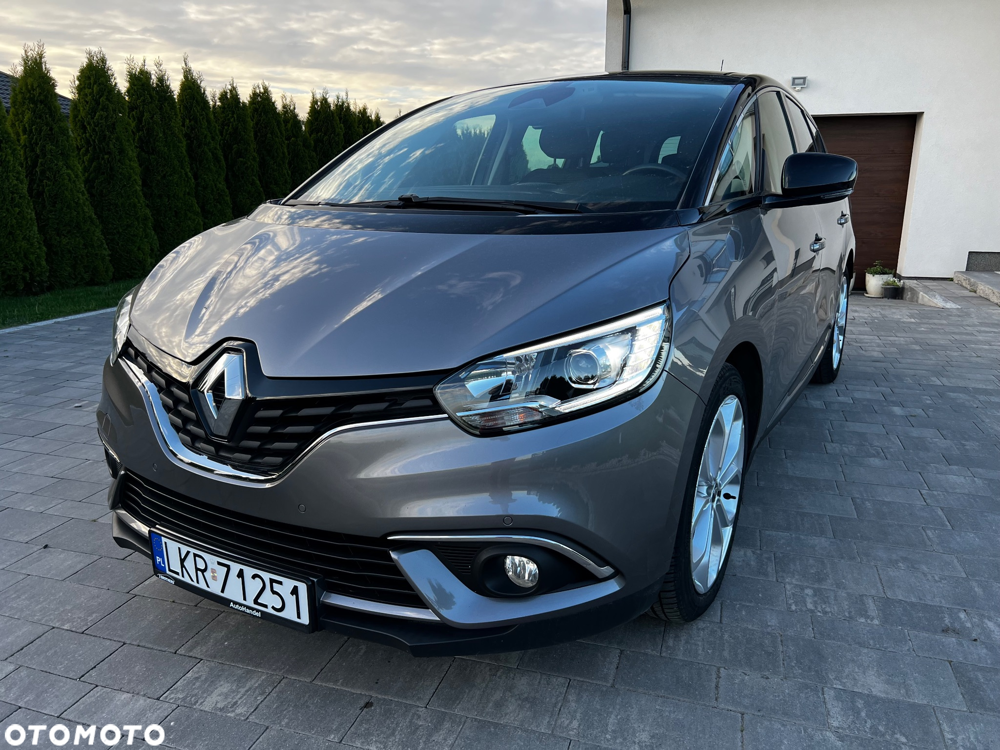 Renault Scenic - 2