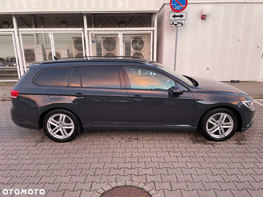 Volkswagen Passat 1.6 TDI BMT Trendline - 4